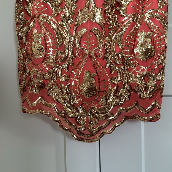 Goddiva London Coral and Gold sequin dress - Picture 6 of 6